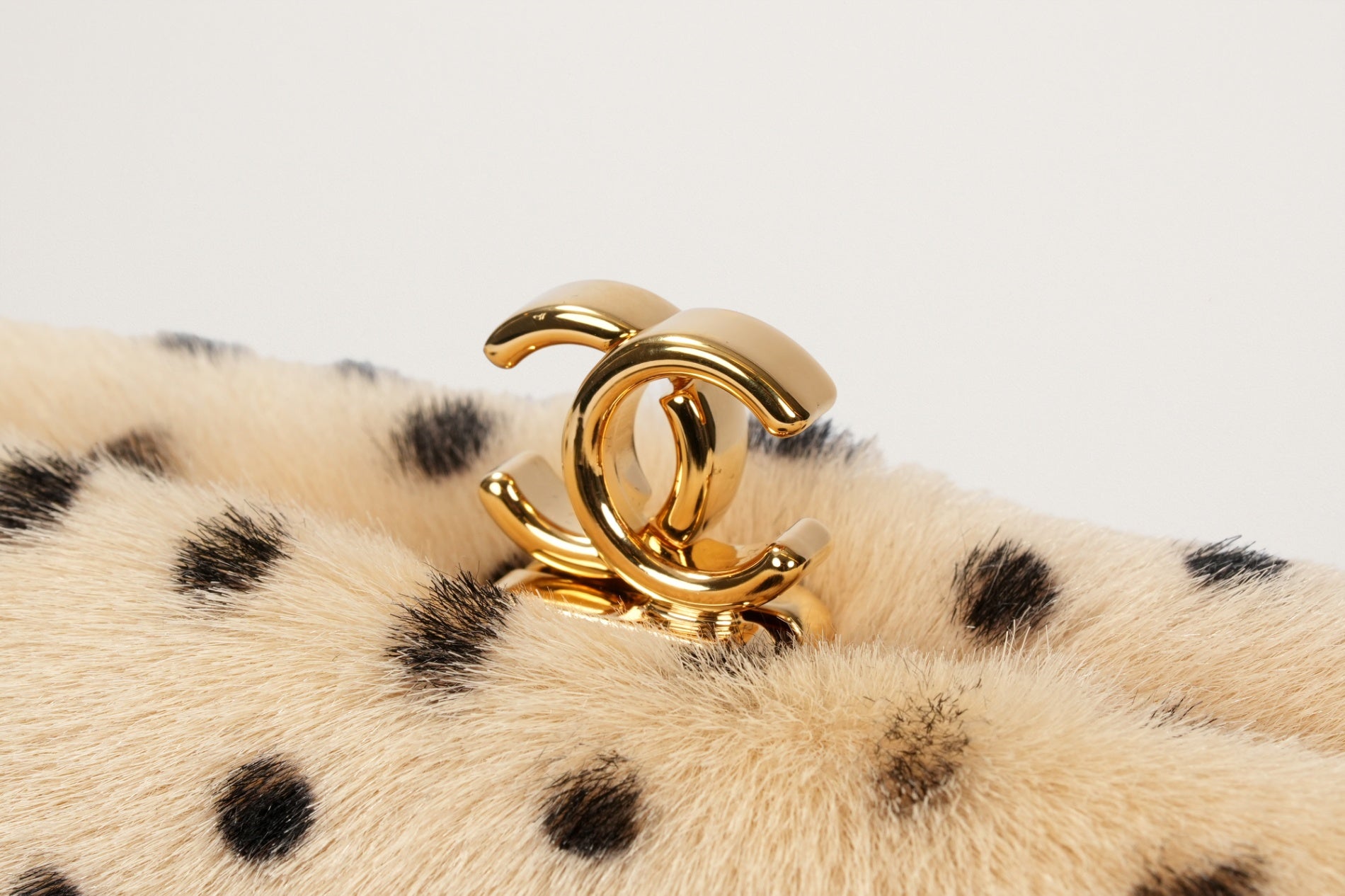 CHANEL 2026 チェーン クラッチ – GINZA SATAKE