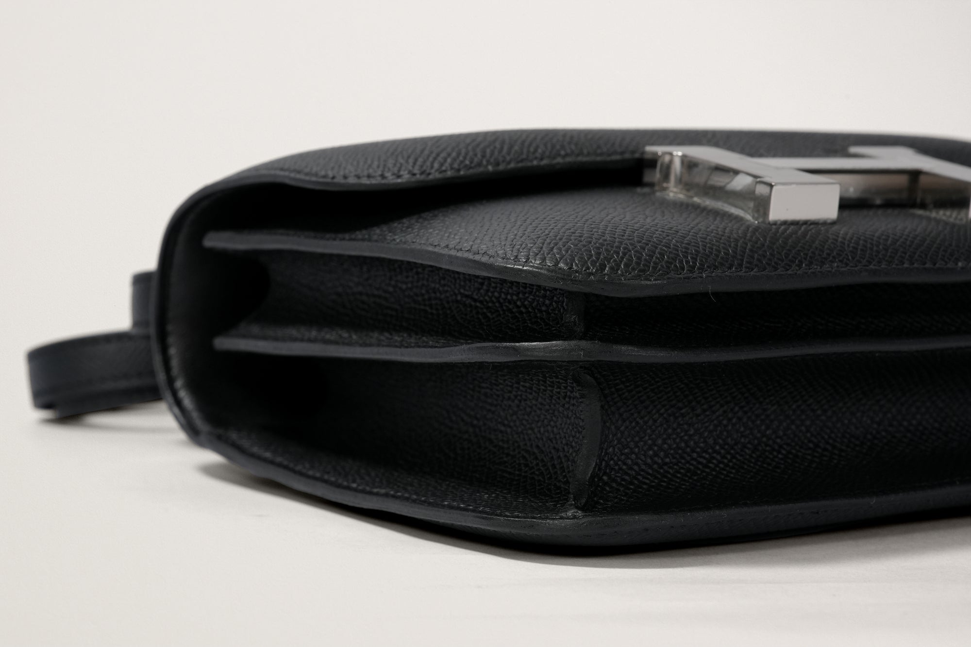 HERMES コンスタンスミニ 黒