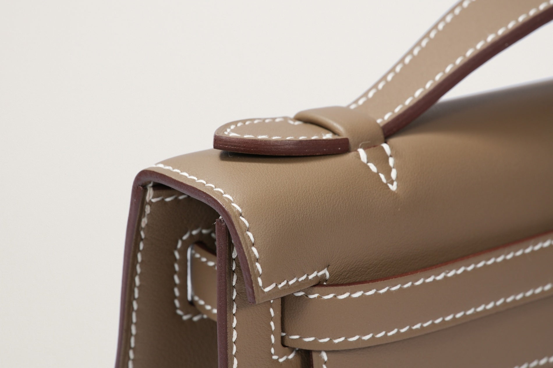 HERMES ポシェットケリー エトゥープ