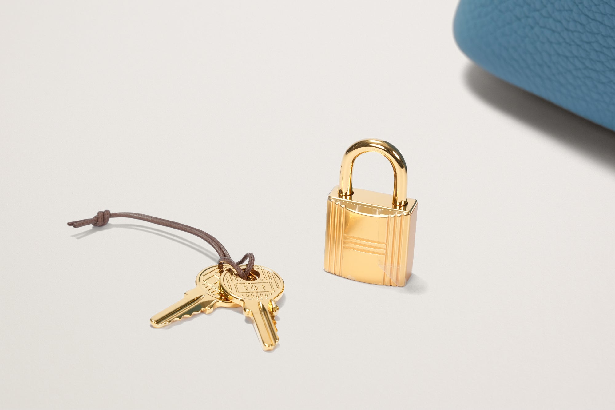 HERMES ピコタンロック18 ニューブルージーン