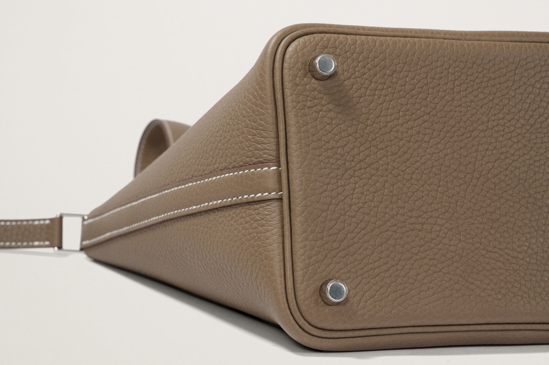 HERMES ピコタンロック18 エトゥープ