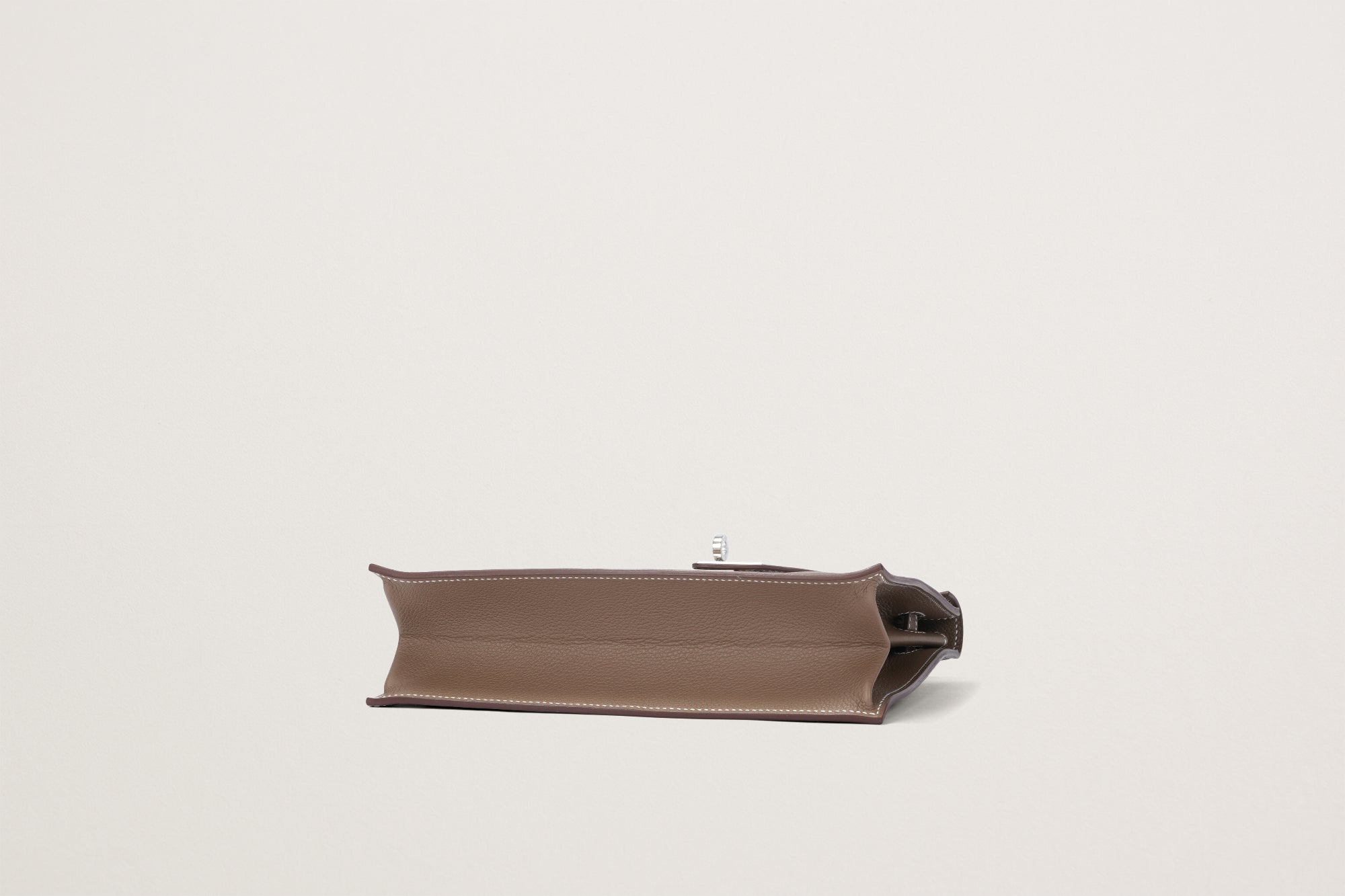 HERMES ケリーダンス エトゥープ