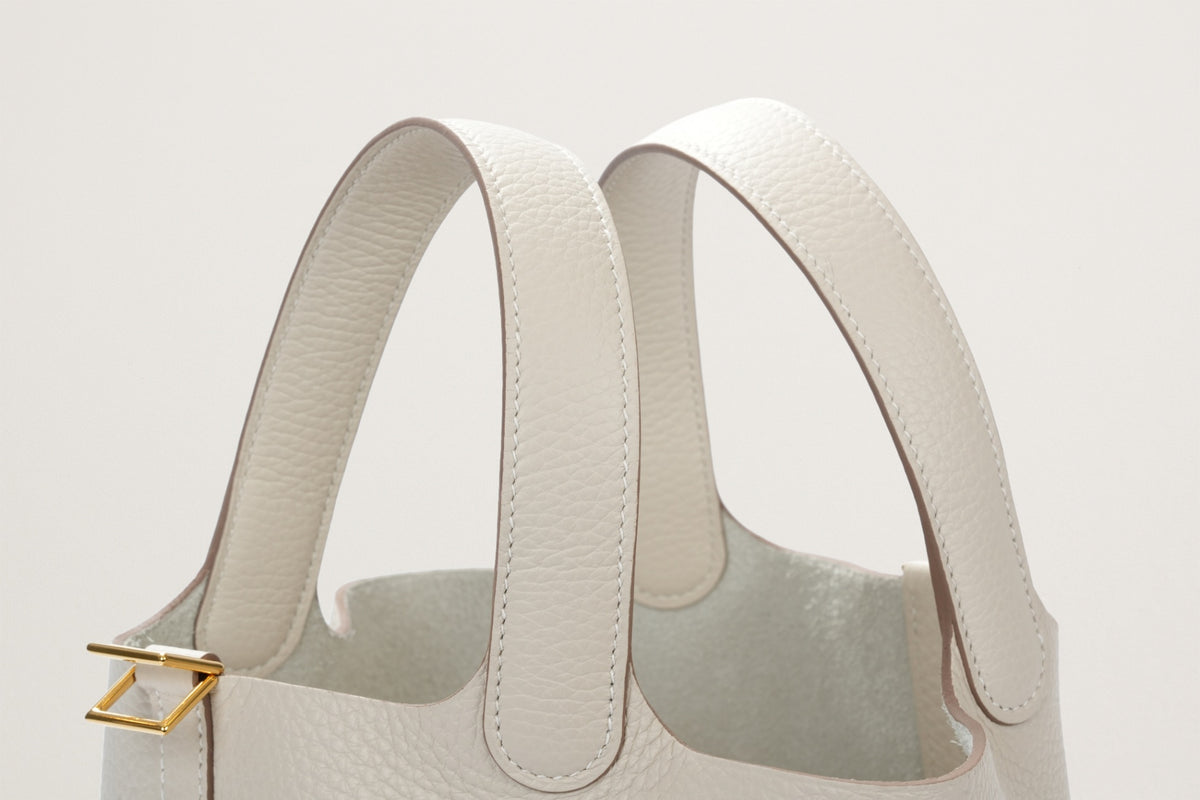HERMES ピコタンロック18 クレ