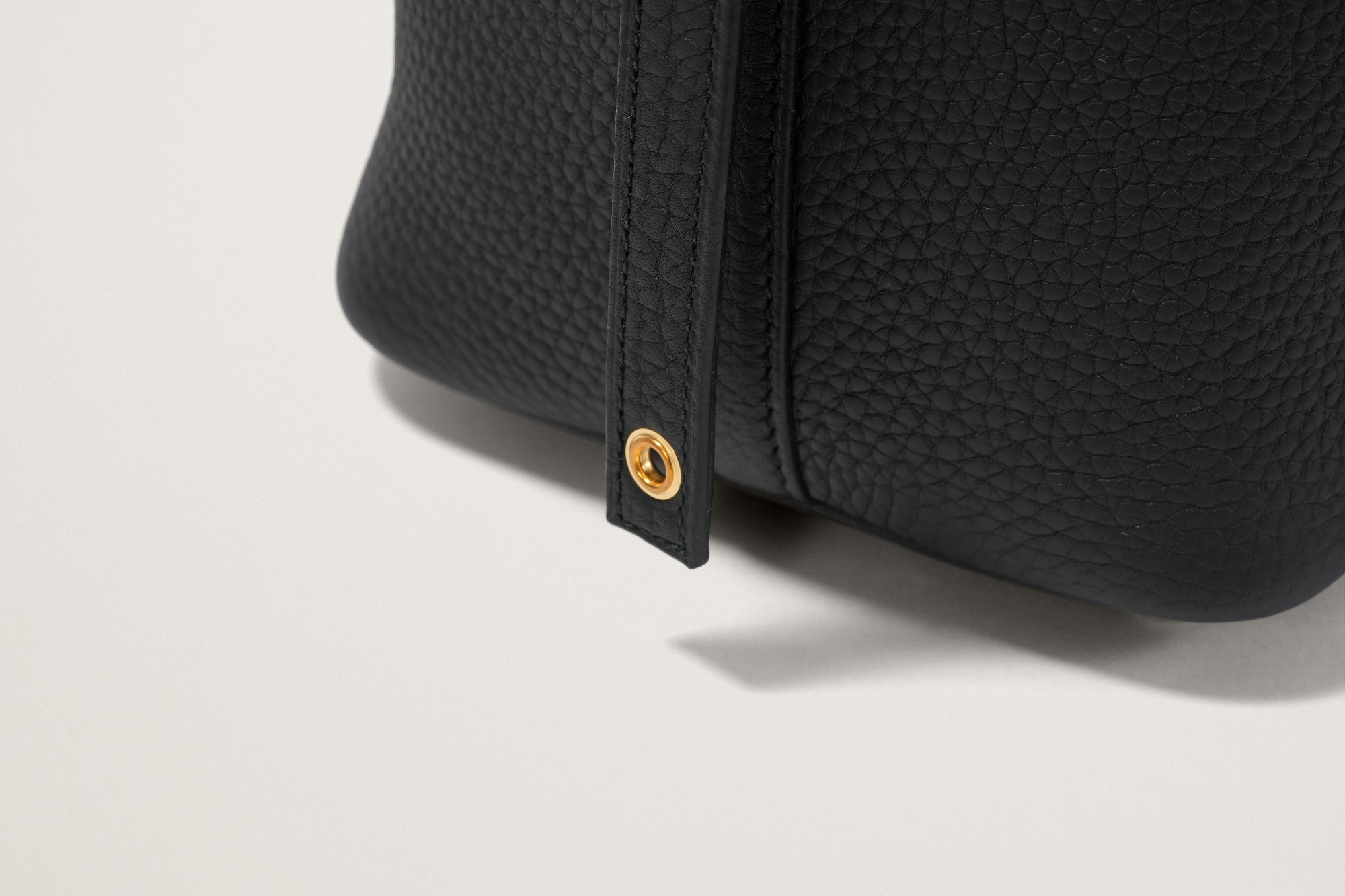 HERMES ピコタンロック18 黒