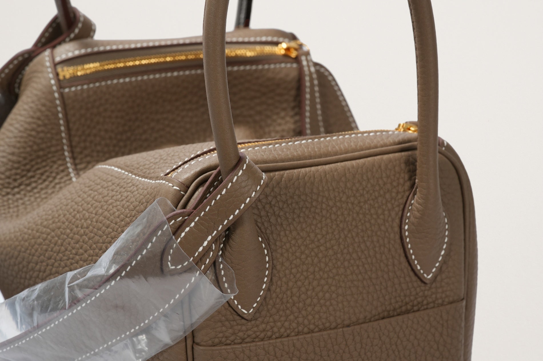 HERMES リンディ26 エトゥープ