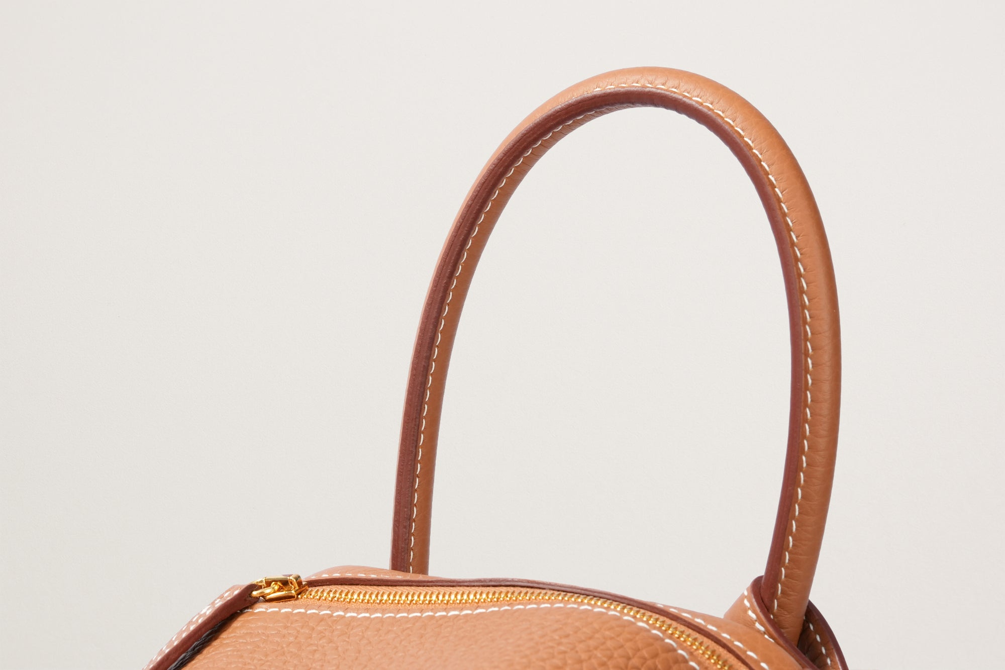 HERMES リンディ26 ゴールド