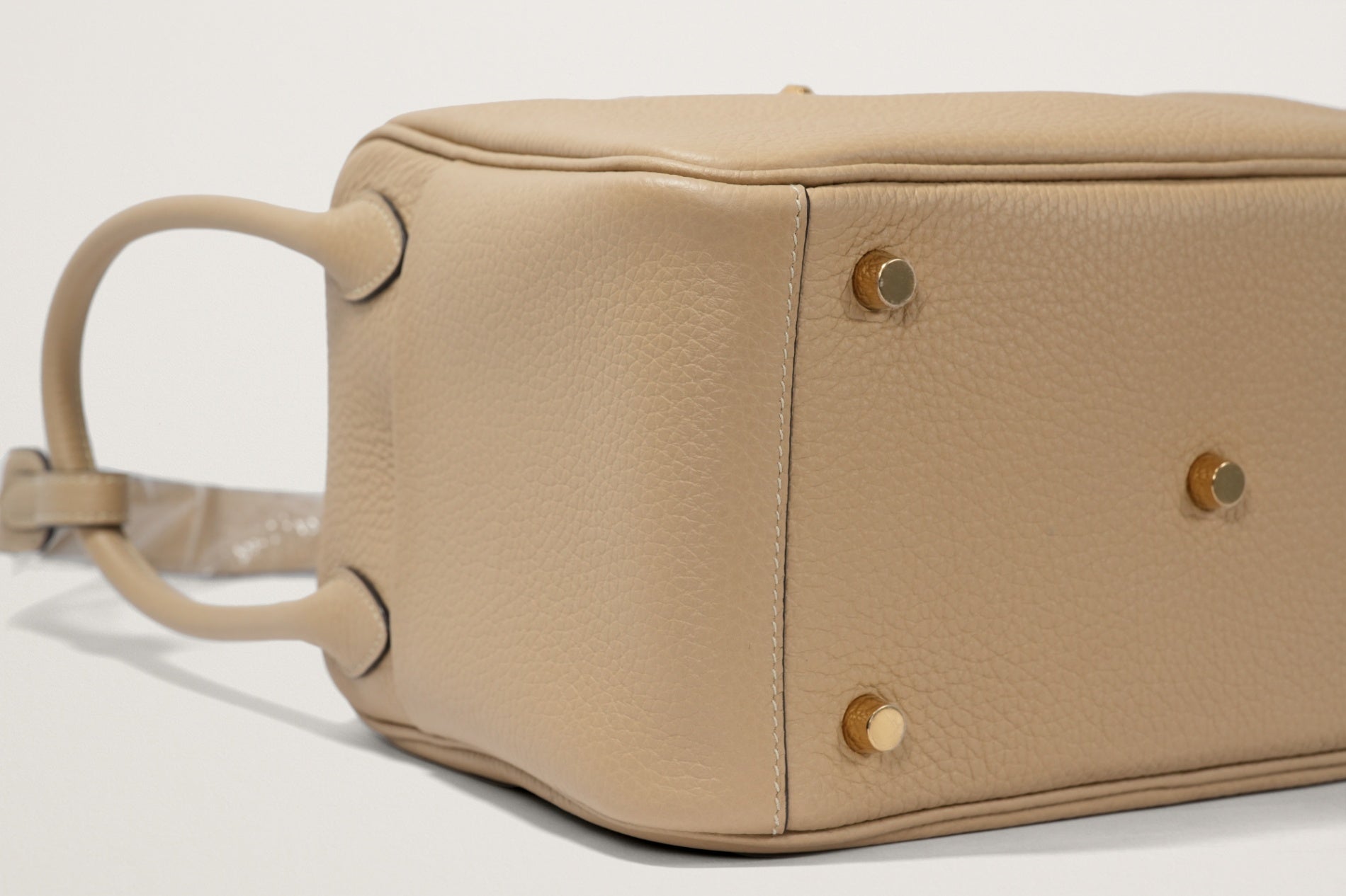 HERMES リンディ26 トレンチ – GINZA SATAKE