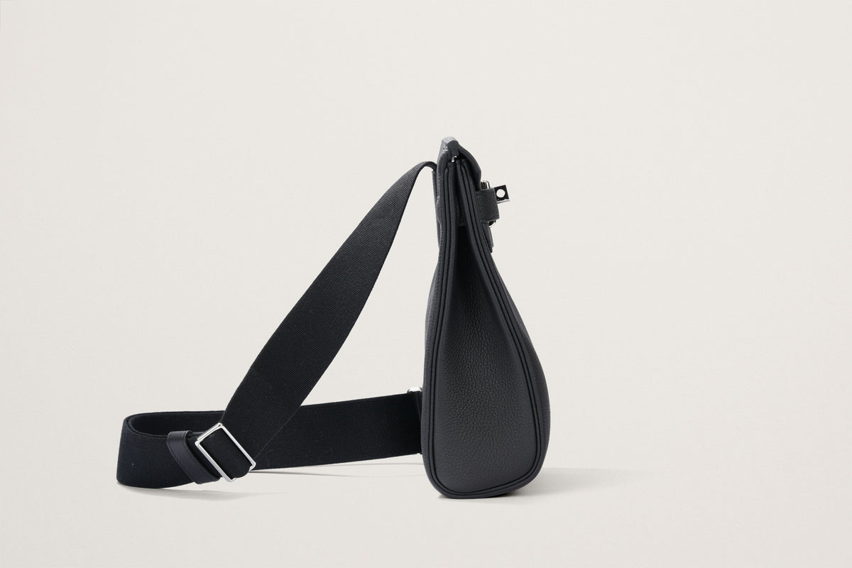 HERMES ケリーアッカドPM 黒
