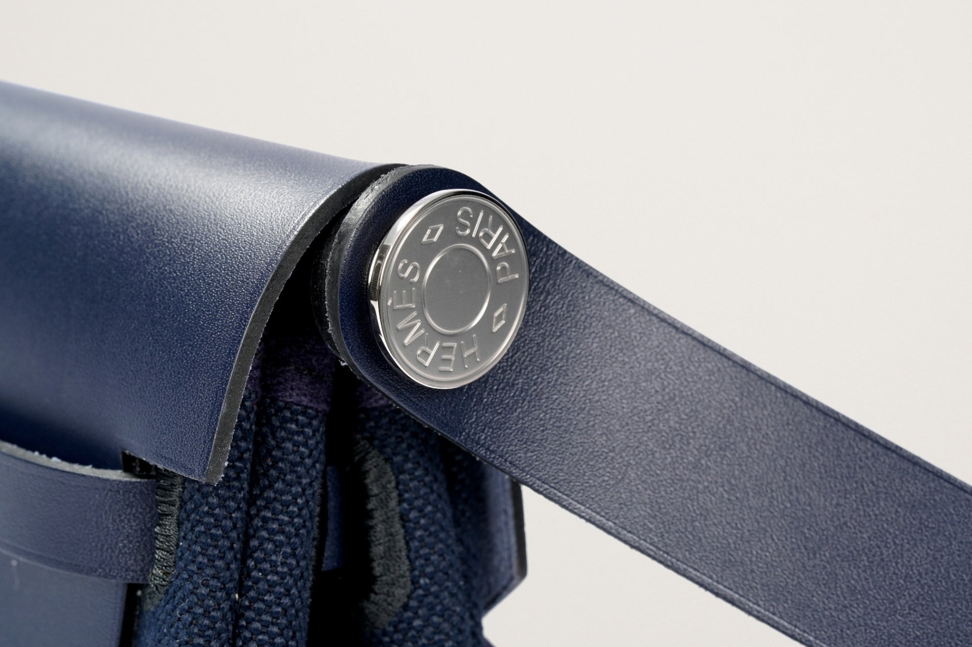HERMES エールバッグミニ ブルーインディゴ