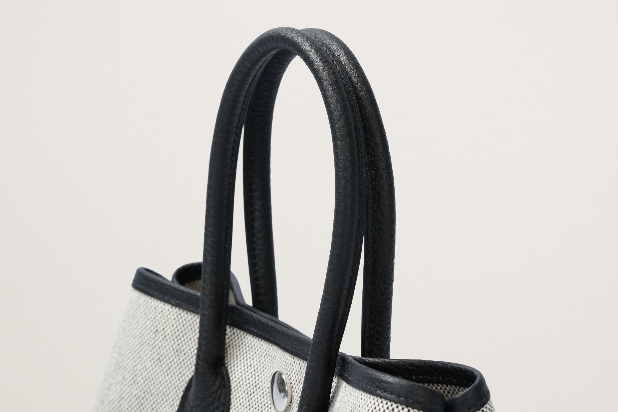 HERMES ネオ・ガーデン23 黒