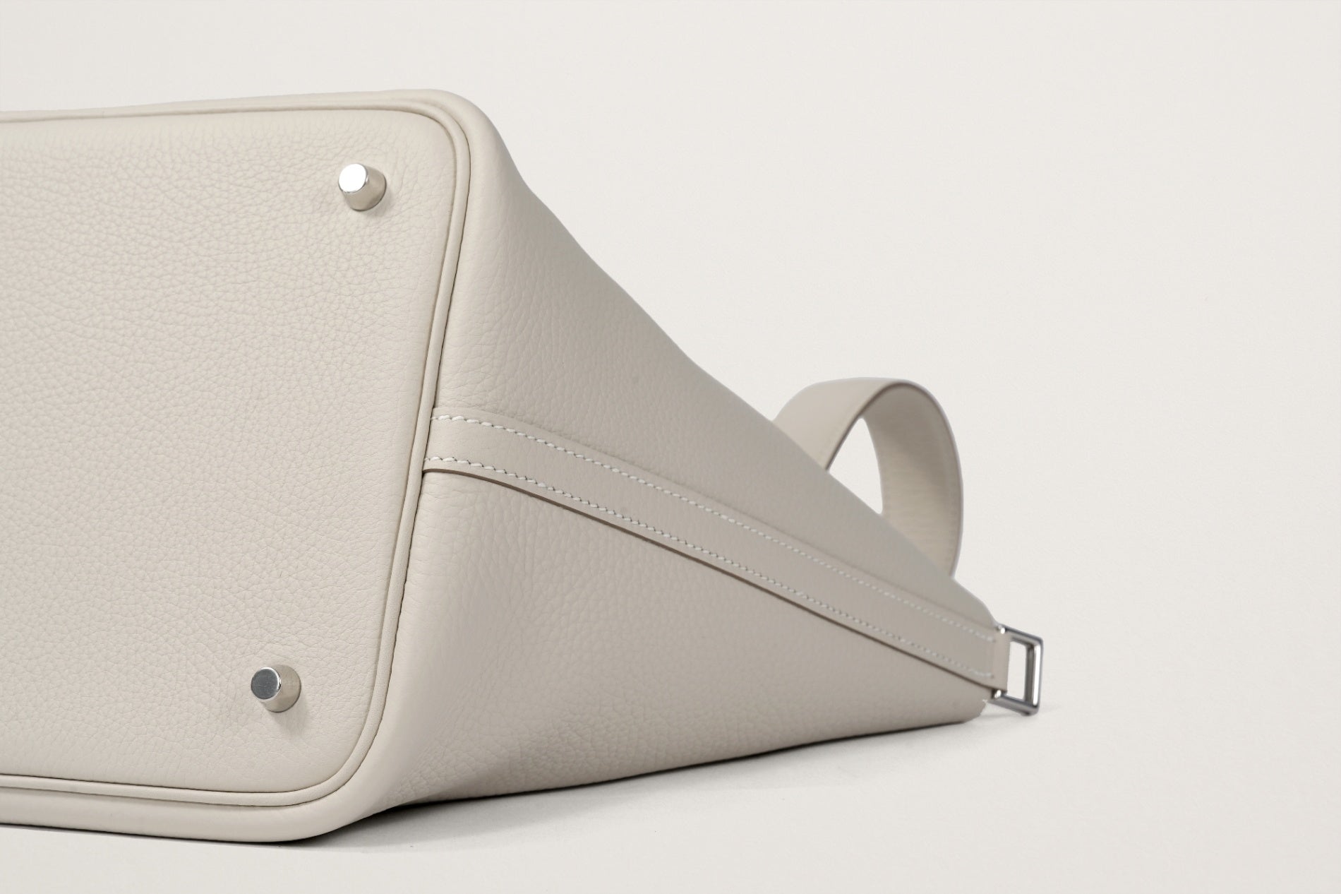 HERMES ピコタンロック22