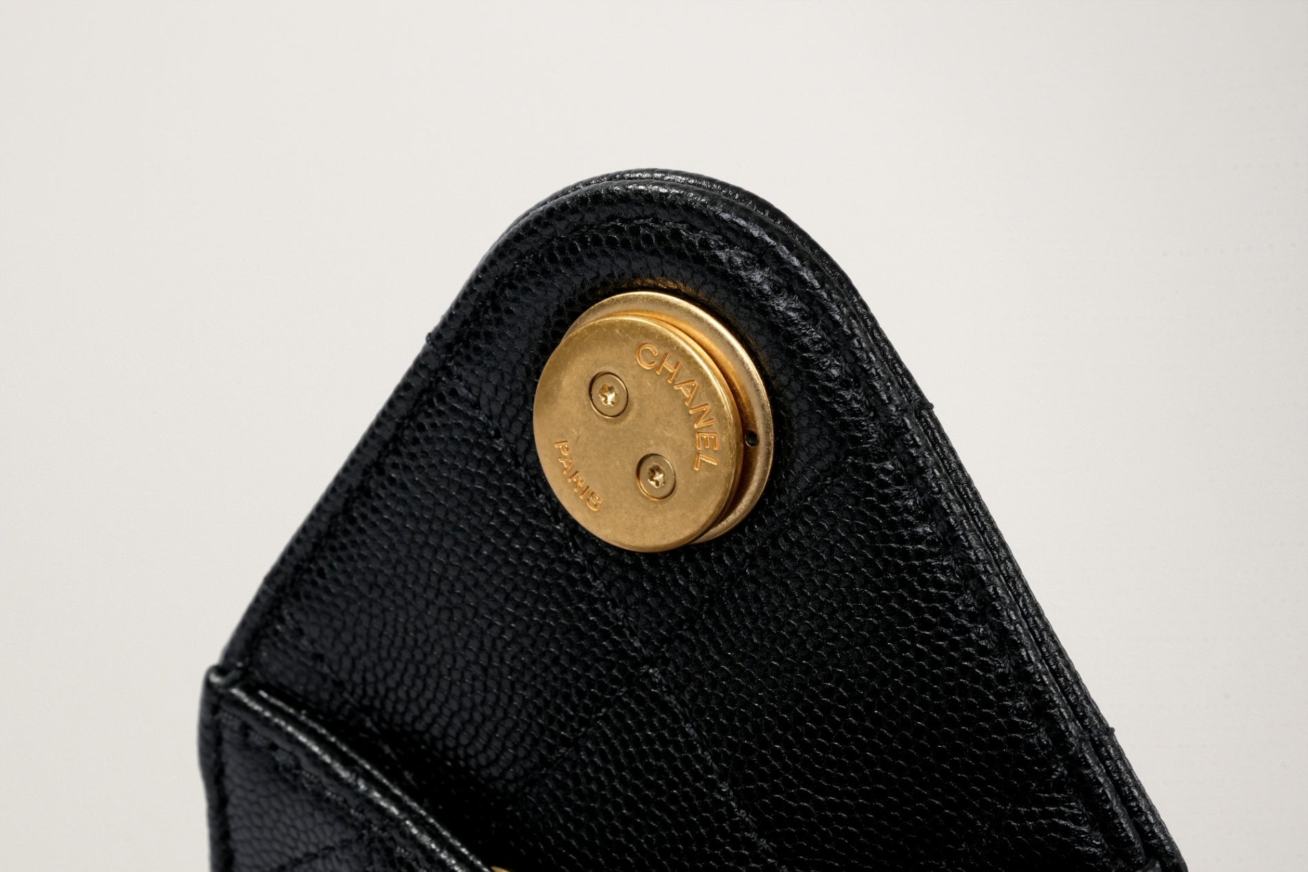 CHANEL 25 ミニハンドバッグ
