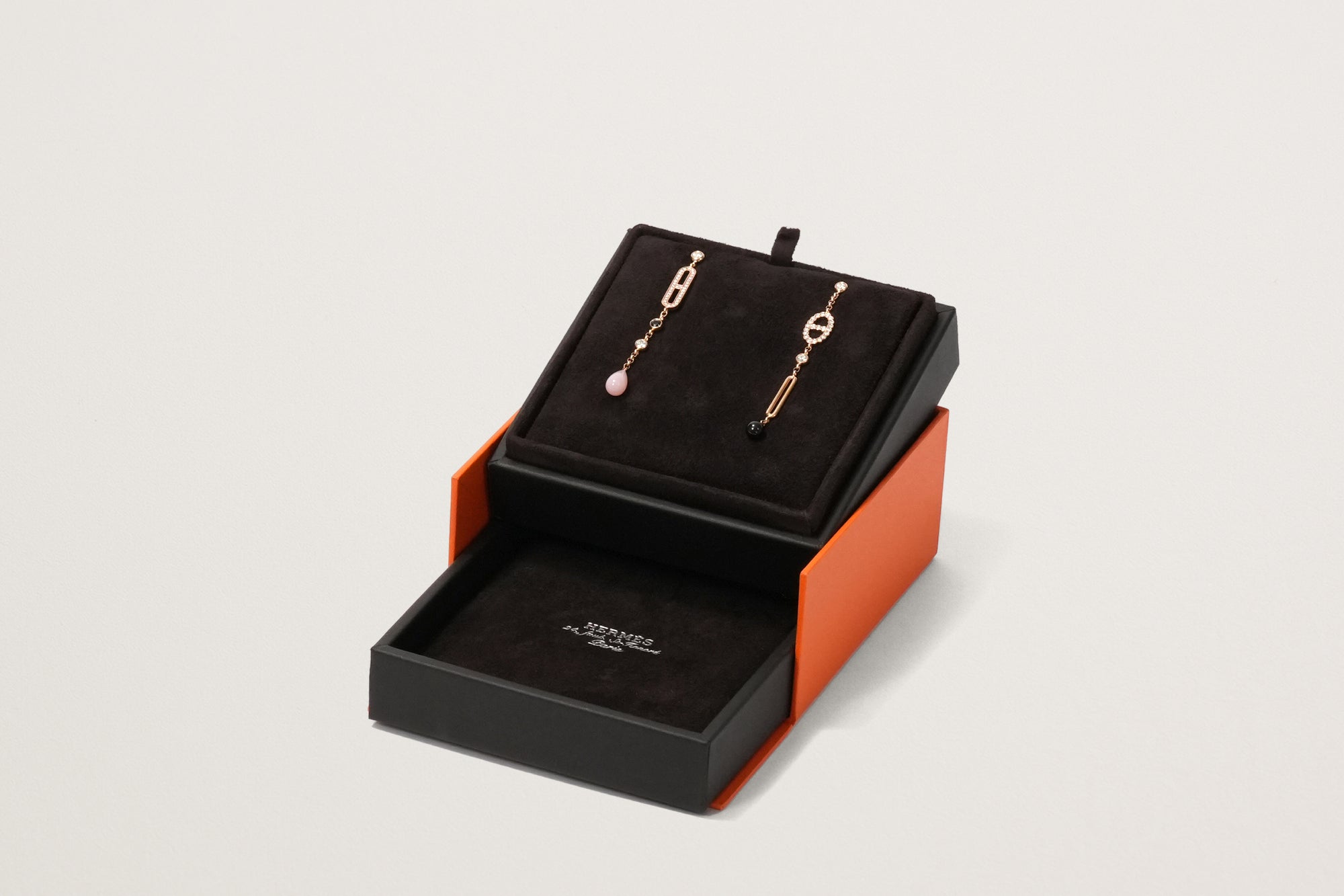 HERMES K18PG シェーヌ・ダンクル・カオス ドロップタイプ ダイヤモンドピアス