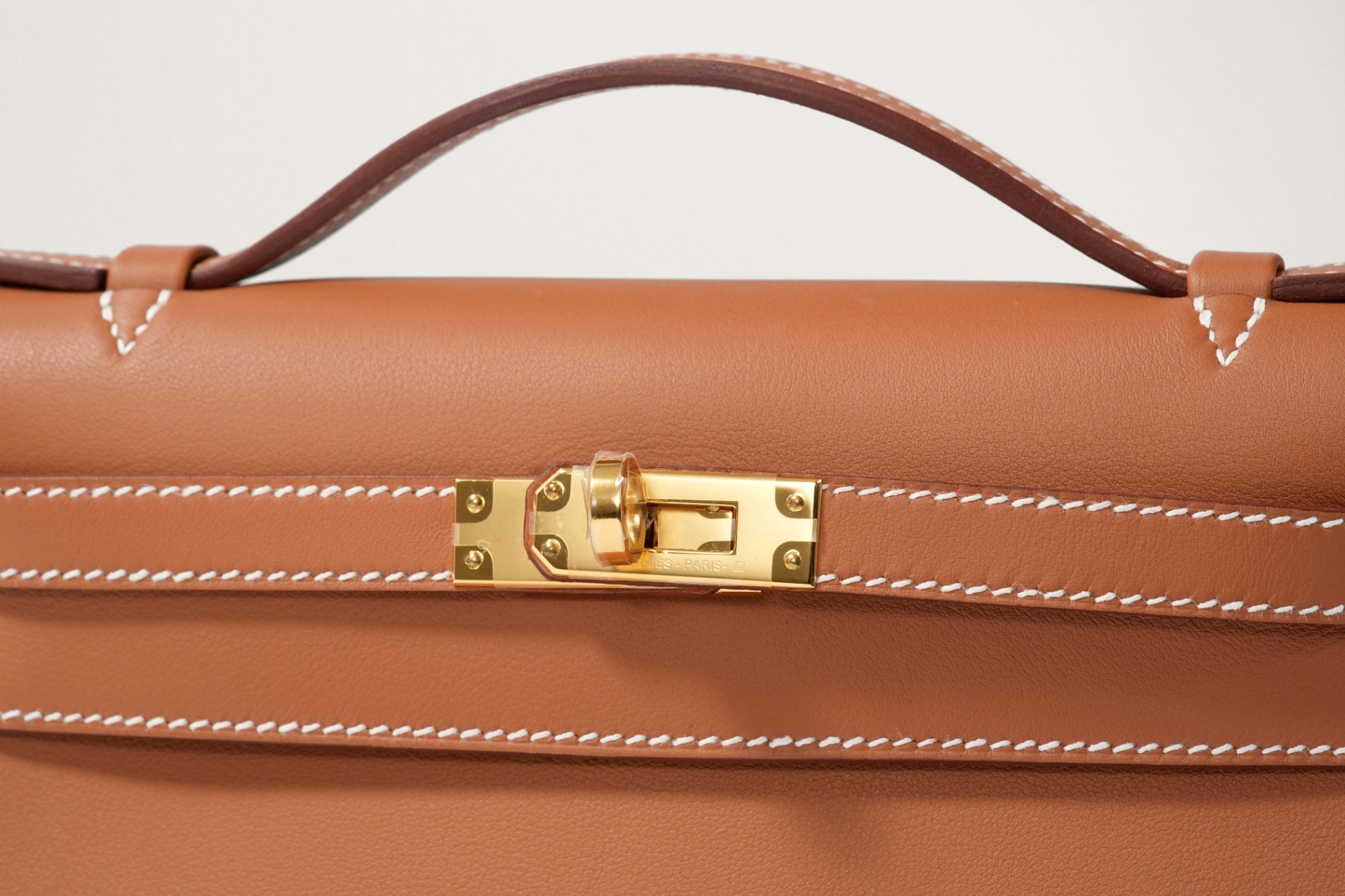 HERMES ポシェットケリー ゴールド