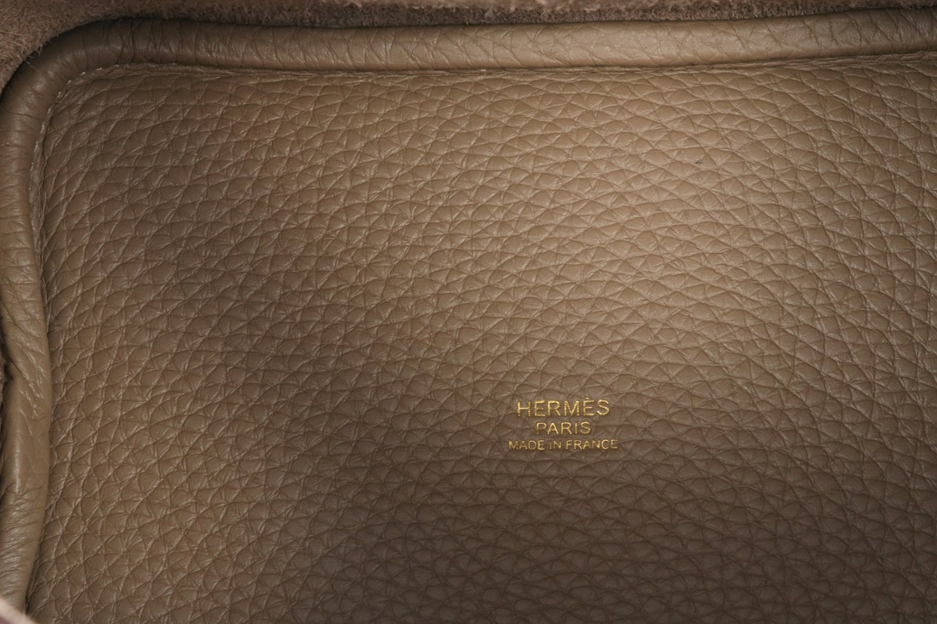 HERMES ピコタンロック18 エトゥープ