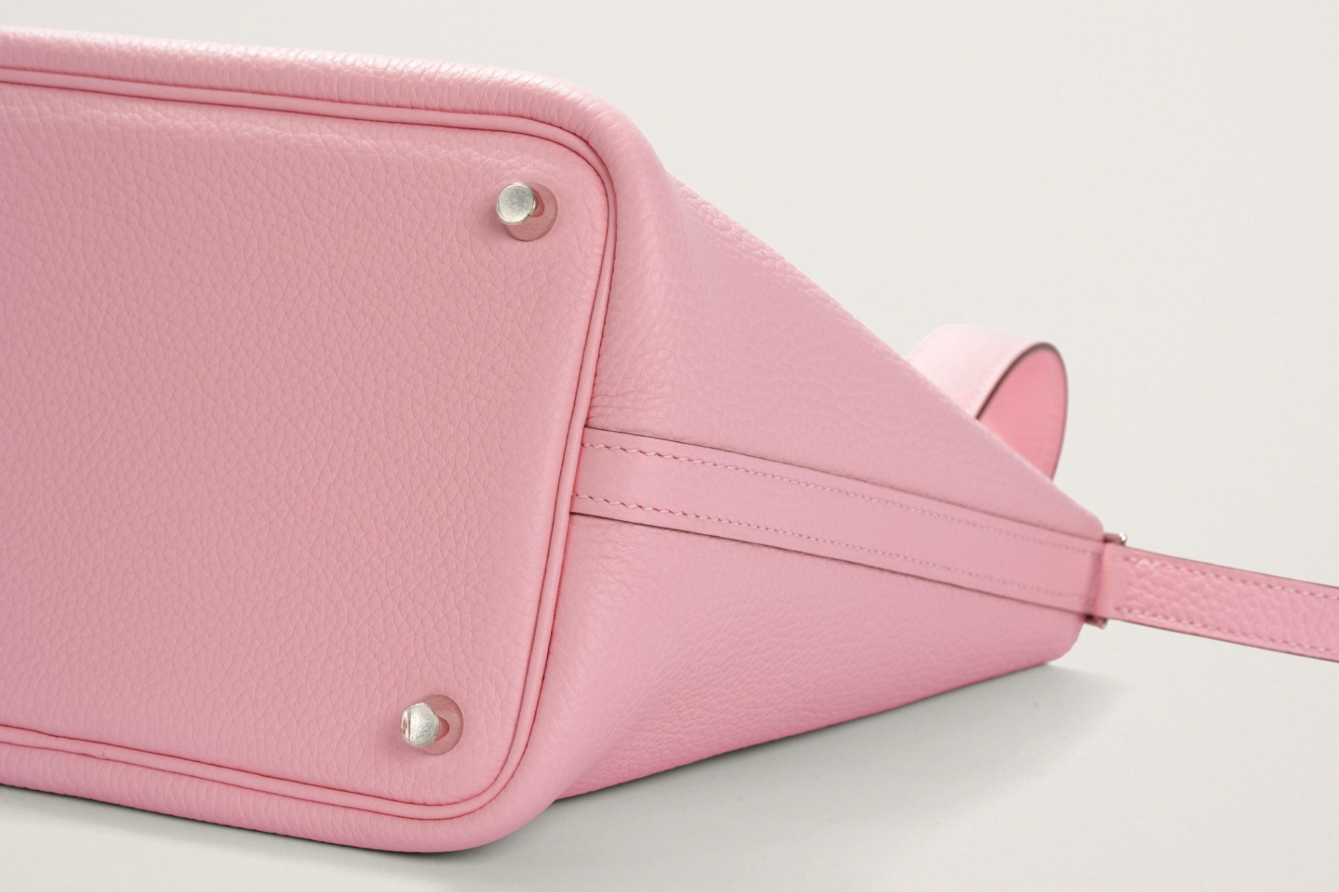 HERMES ピコタンロック18 ローズサクラ