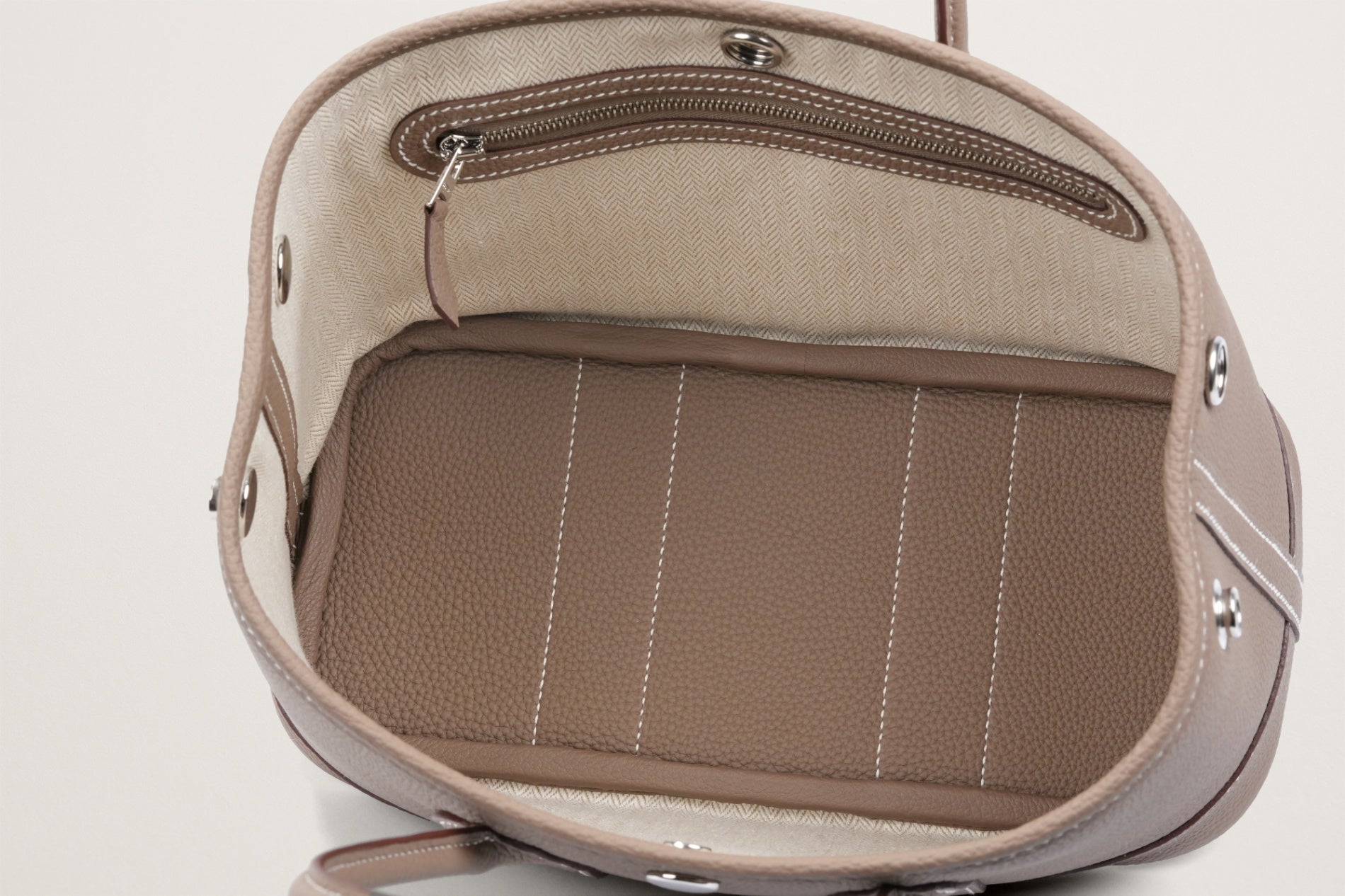 HERMES ネオ・ガーデン23 エトゥープ