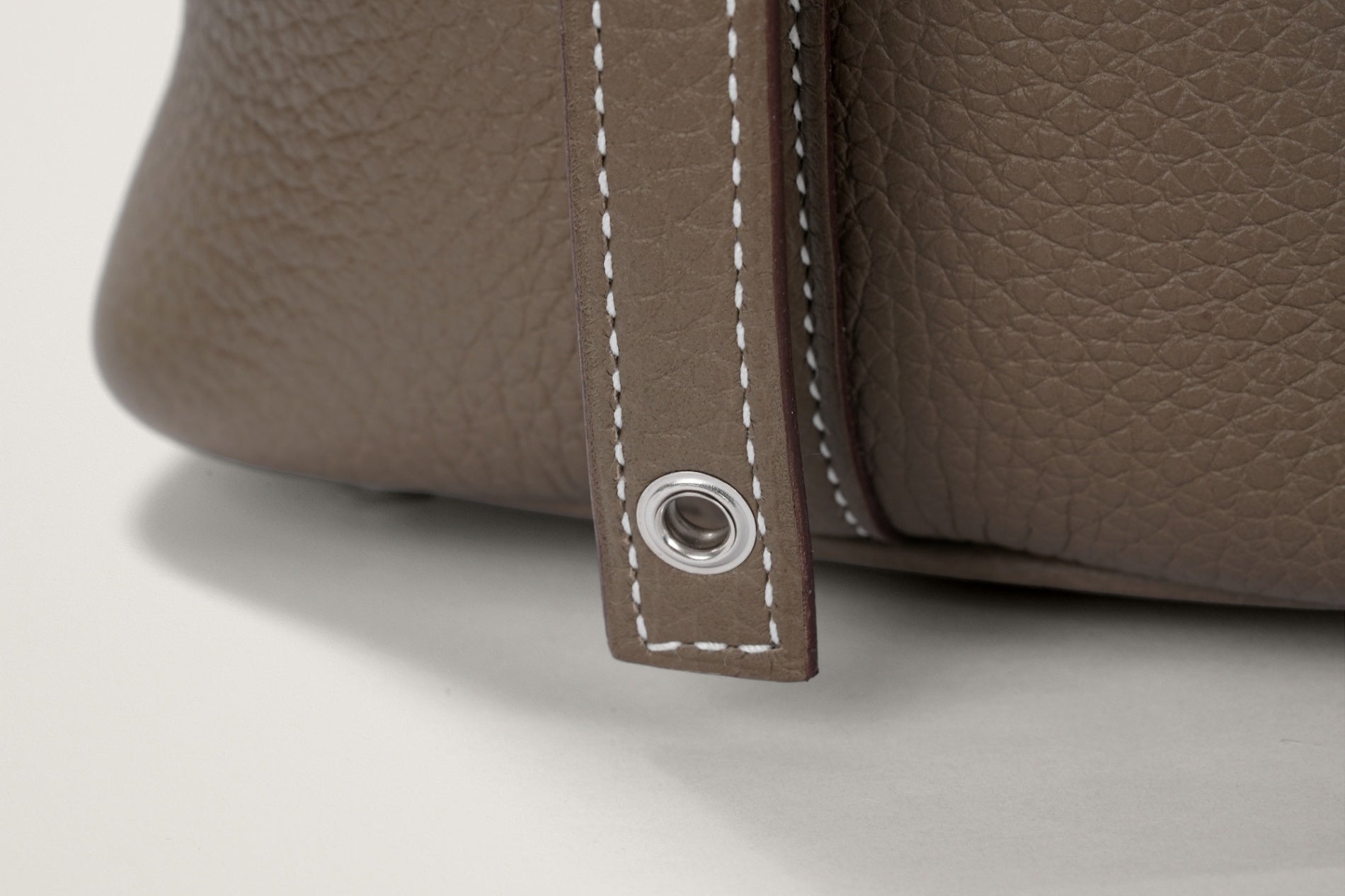 HERMES ピコタンロック18 エトゥープ