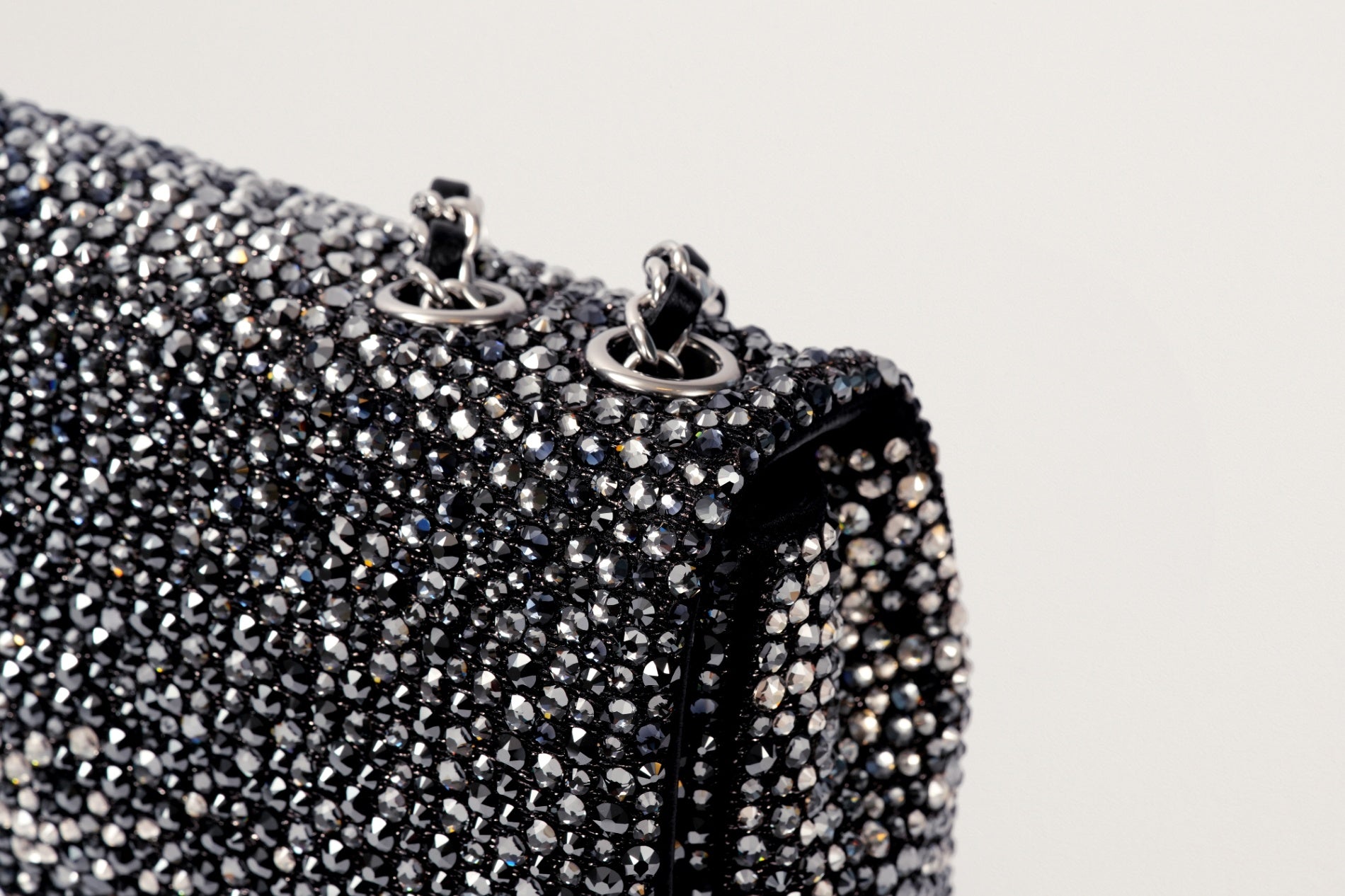 CHANEL イヴニングバッグ