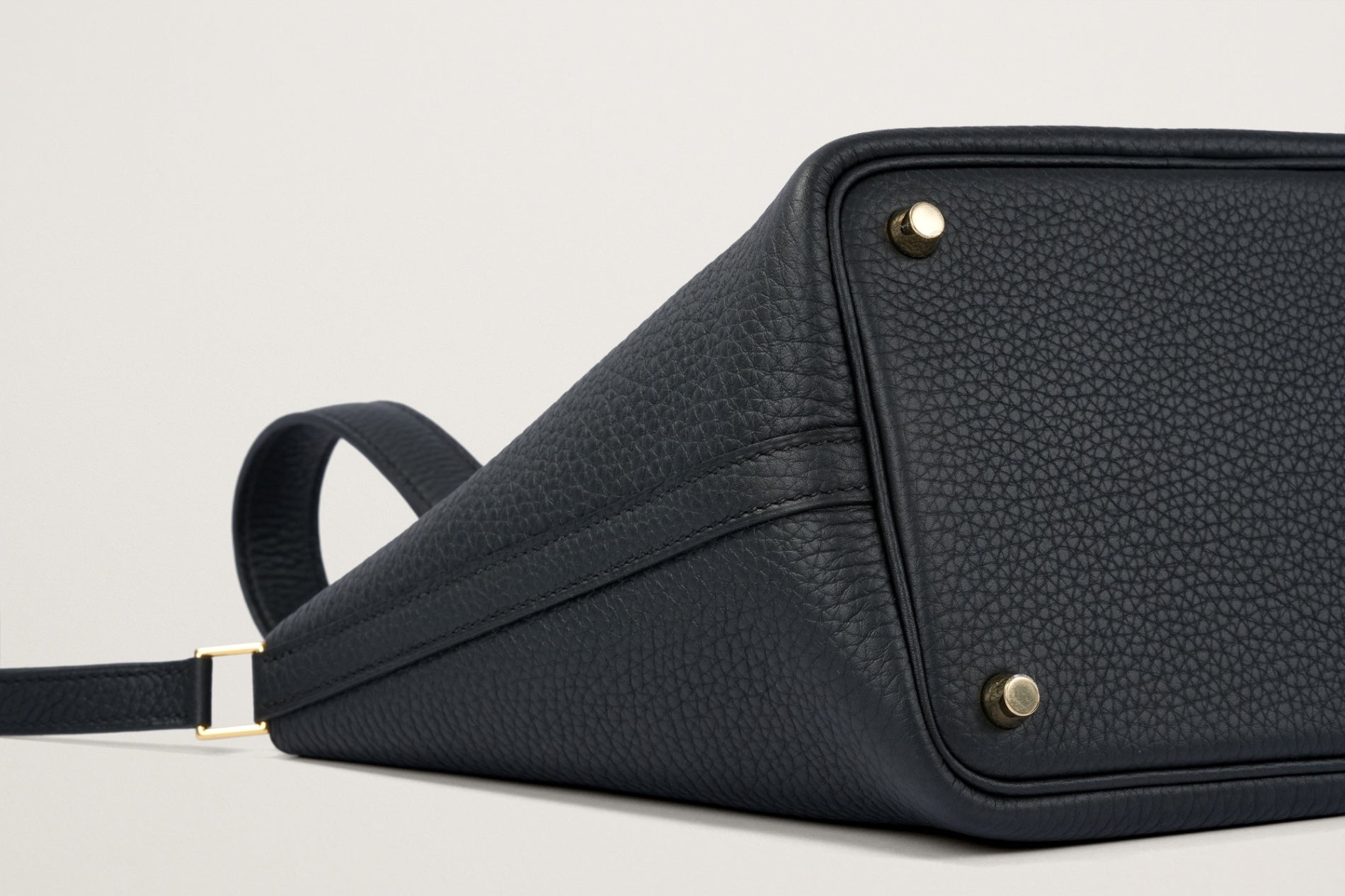 HERMES ピコタンロック18 黒