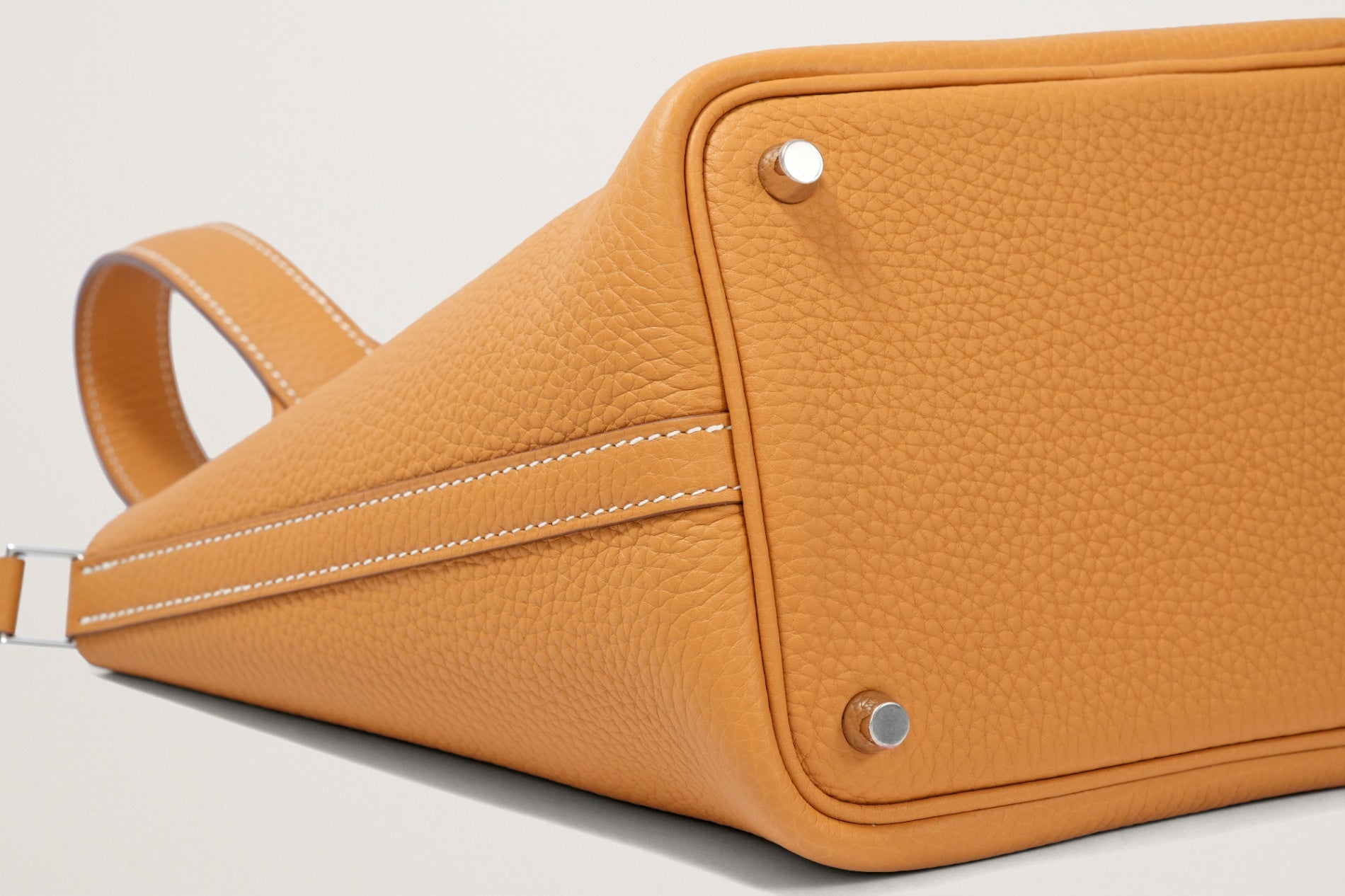 HERMES ピコタンロック18 ナチュラルサブレ