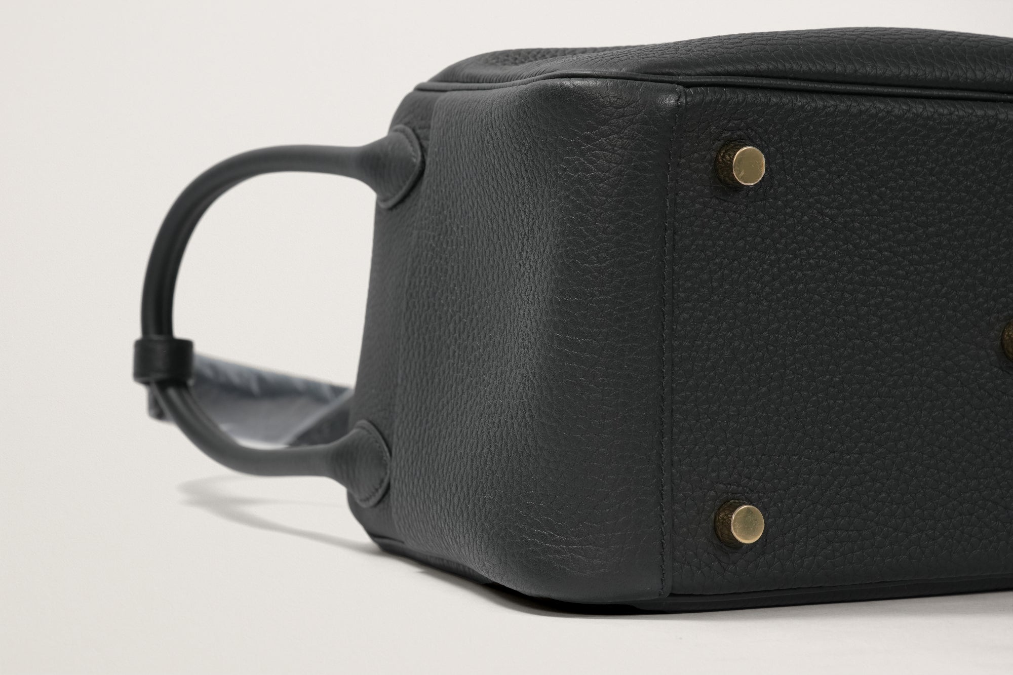 HERMES リンディ26 黒