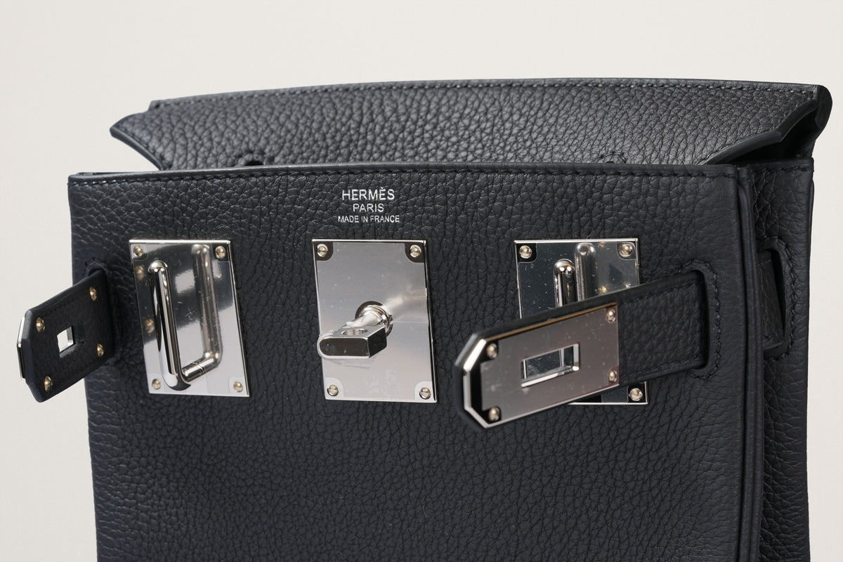 HERMES ケリーアッカドPM 黒