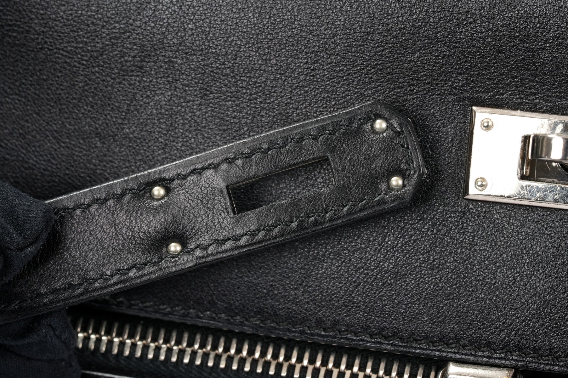 HERMES ケリーラキ32 黒 – GINZA SATAKE