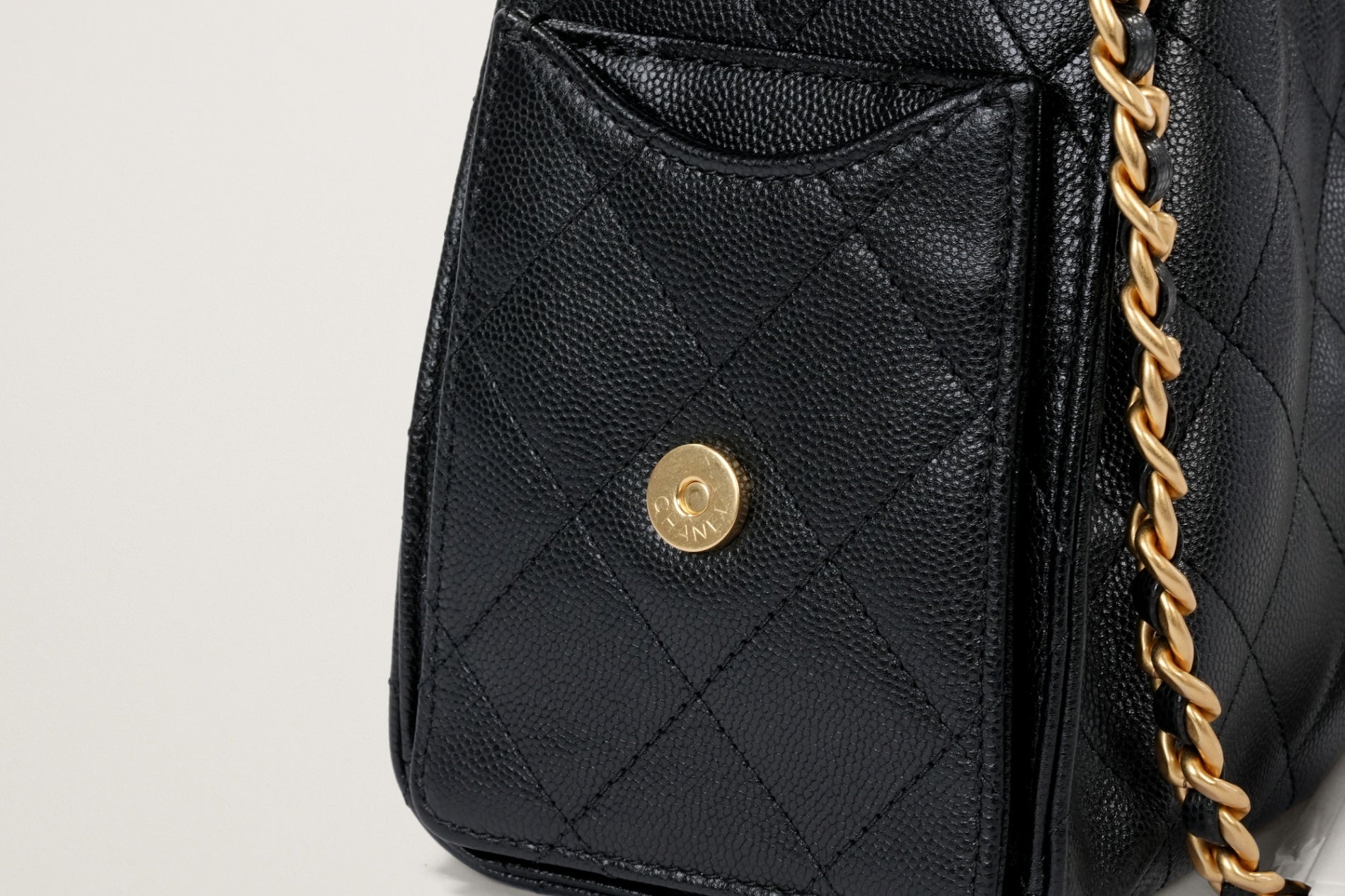 CHANEL 25 ミニハンドバッグ