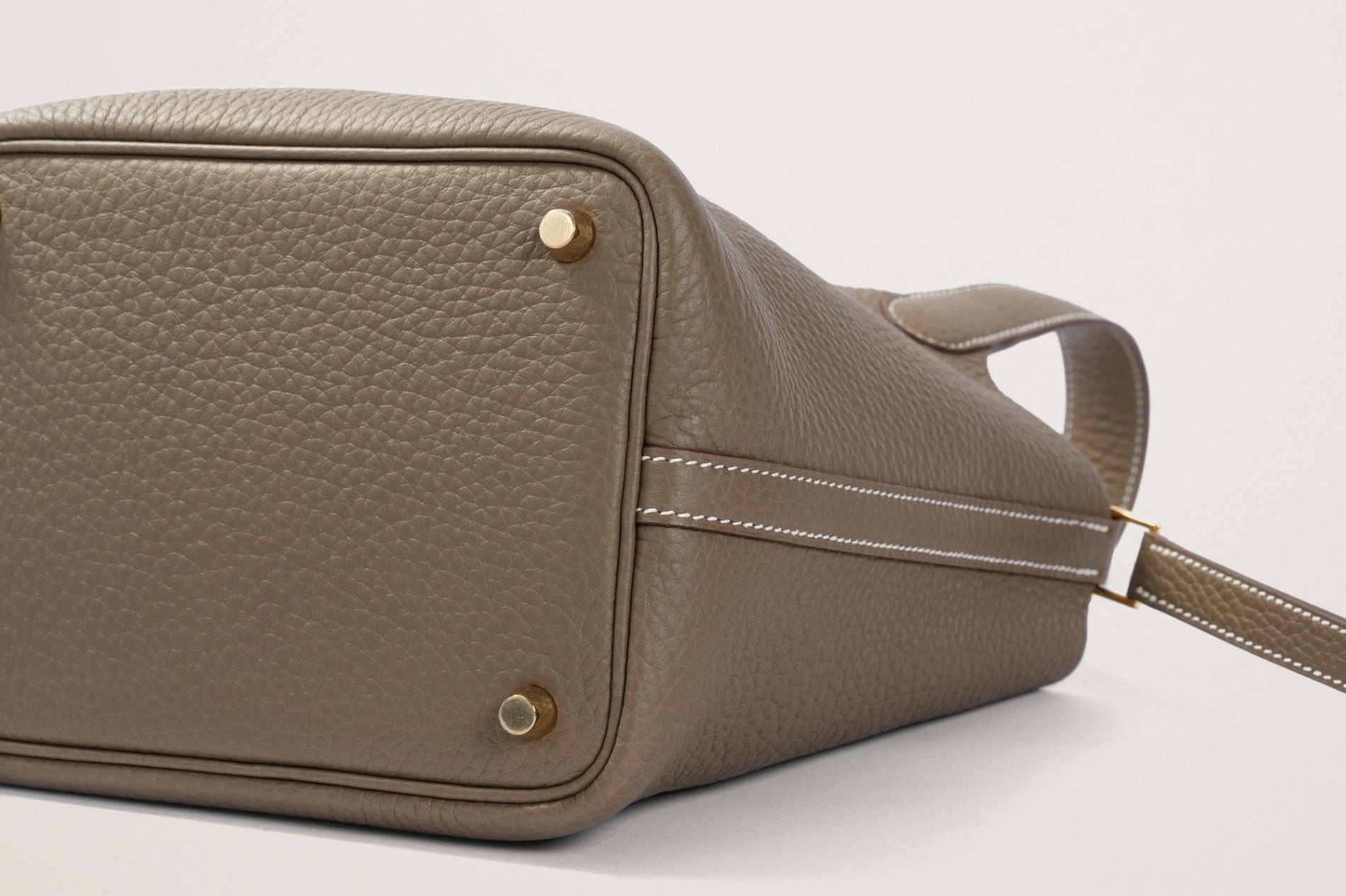 HERMES ピコタンロック18 エトゥープ