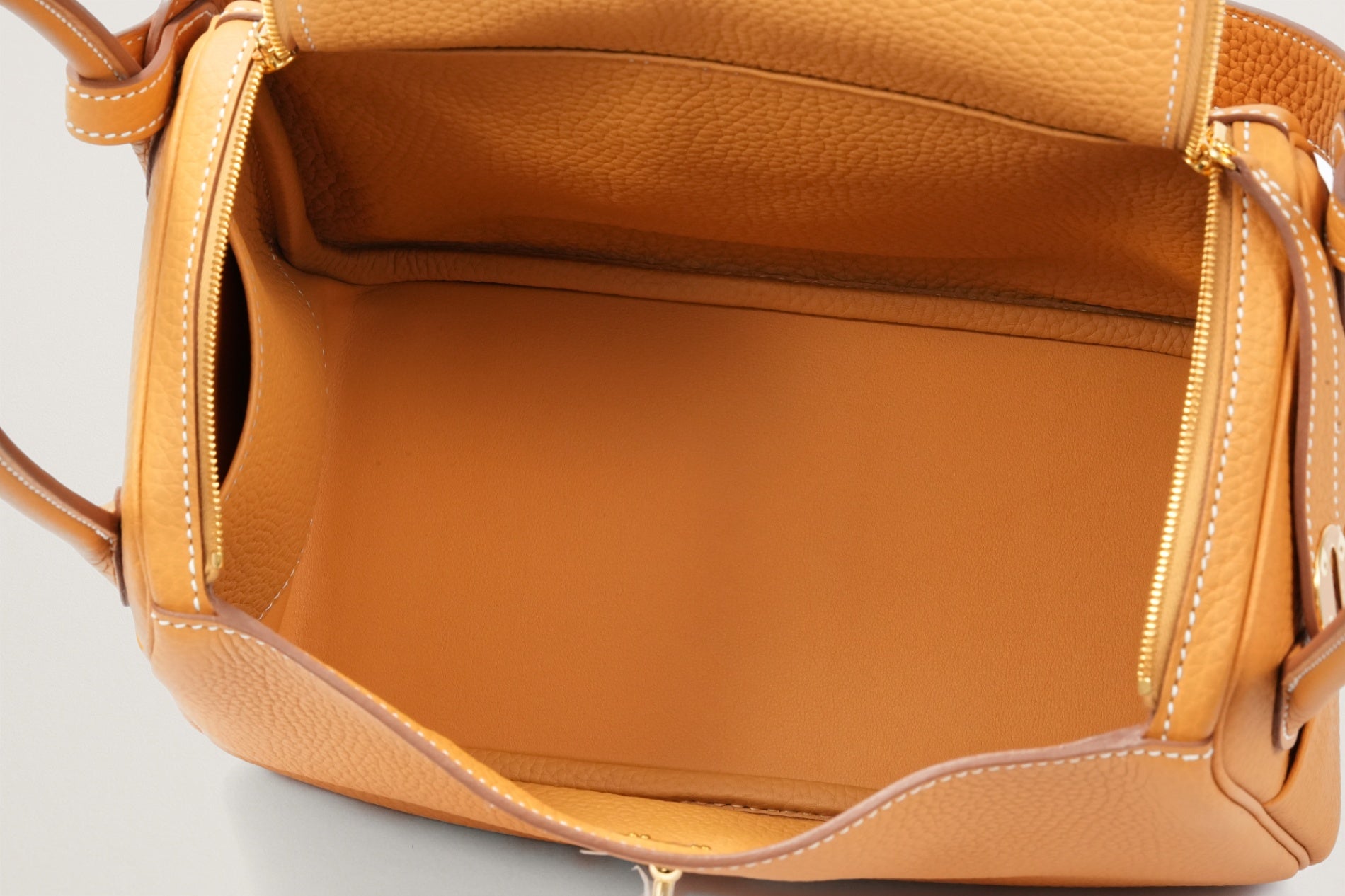 HERMES リンディ26 ナチュラルサブレ
