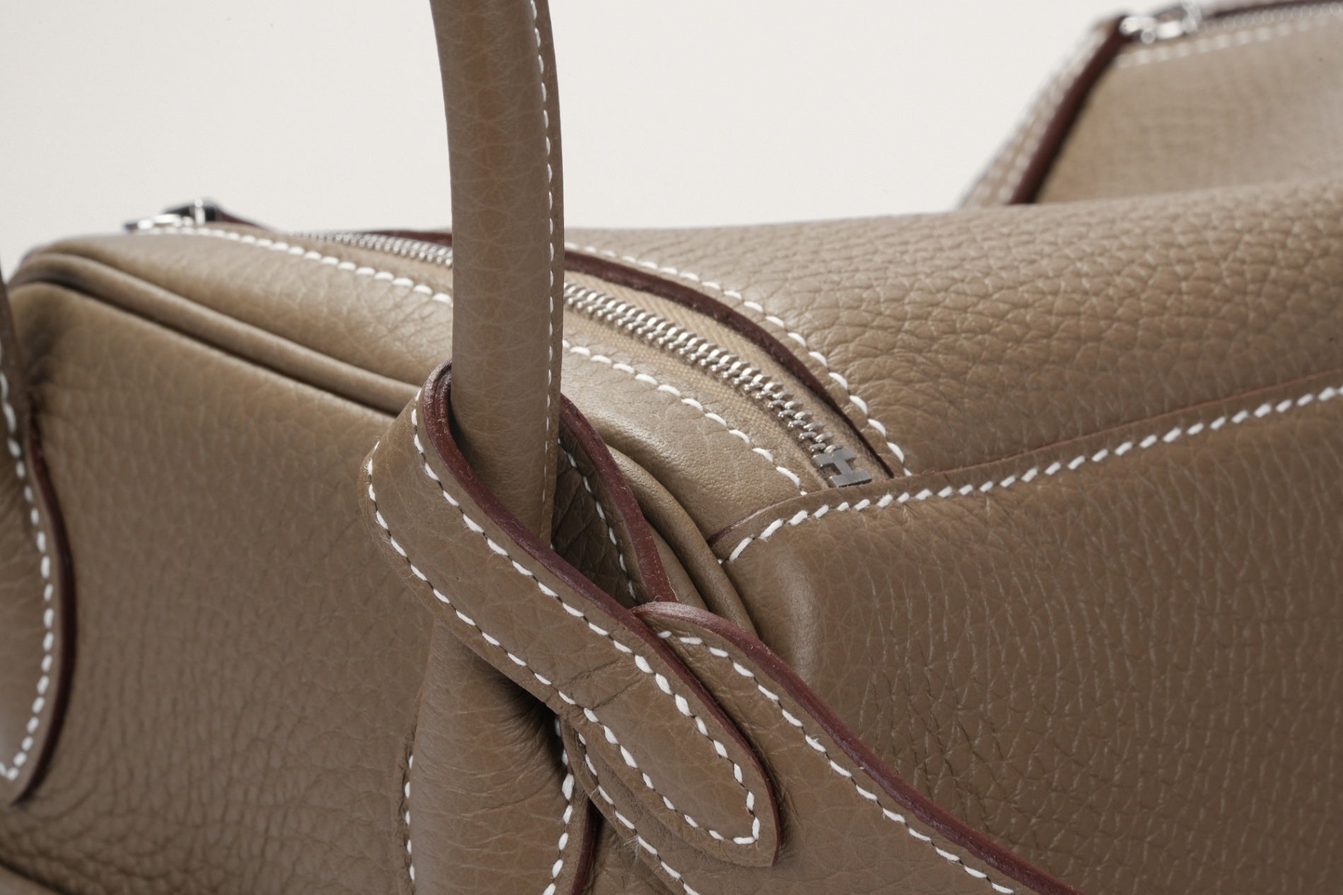 HERMES リンディ26 エトゥープ