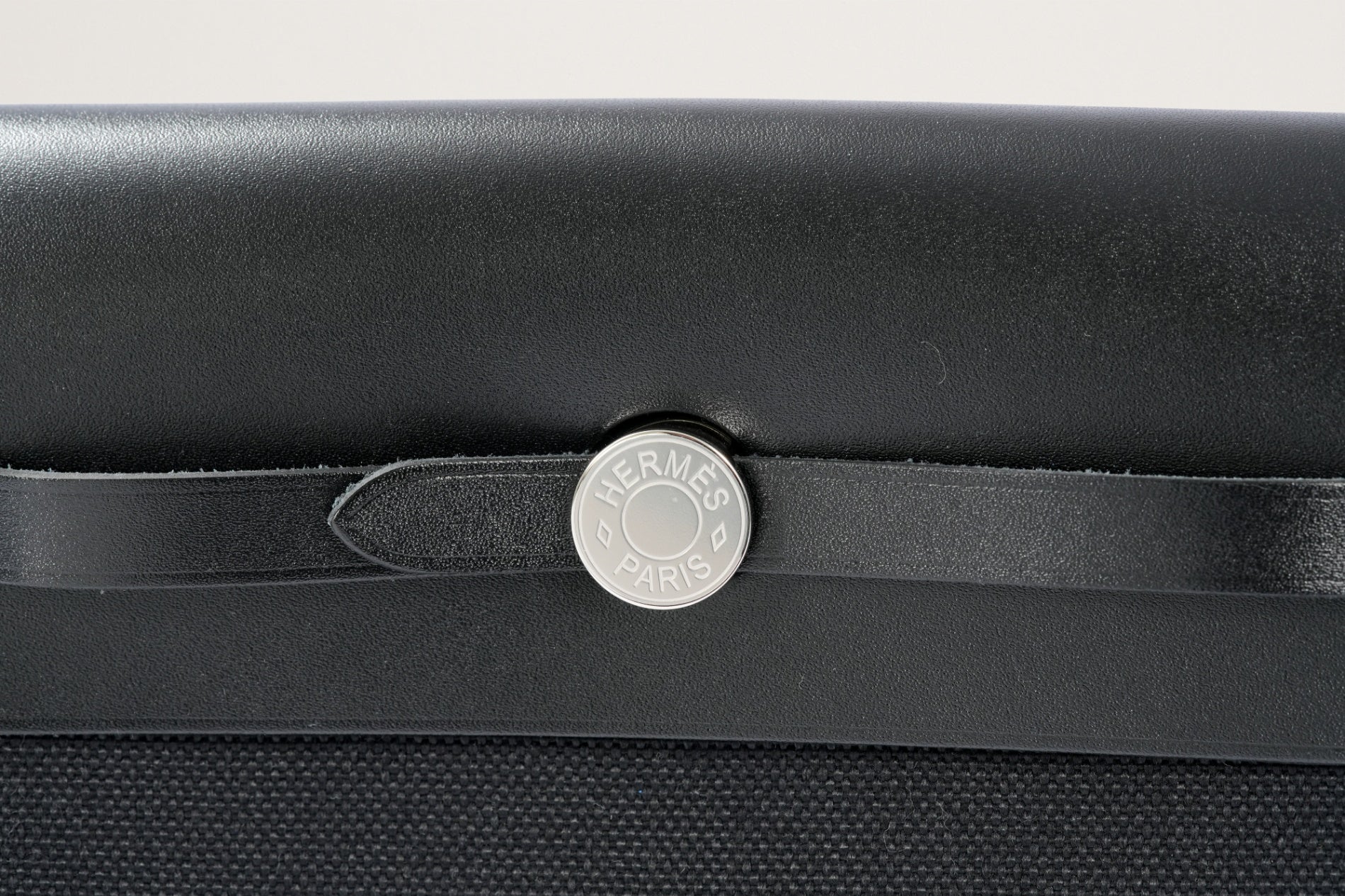 HERMES エールバッグミニ 黒