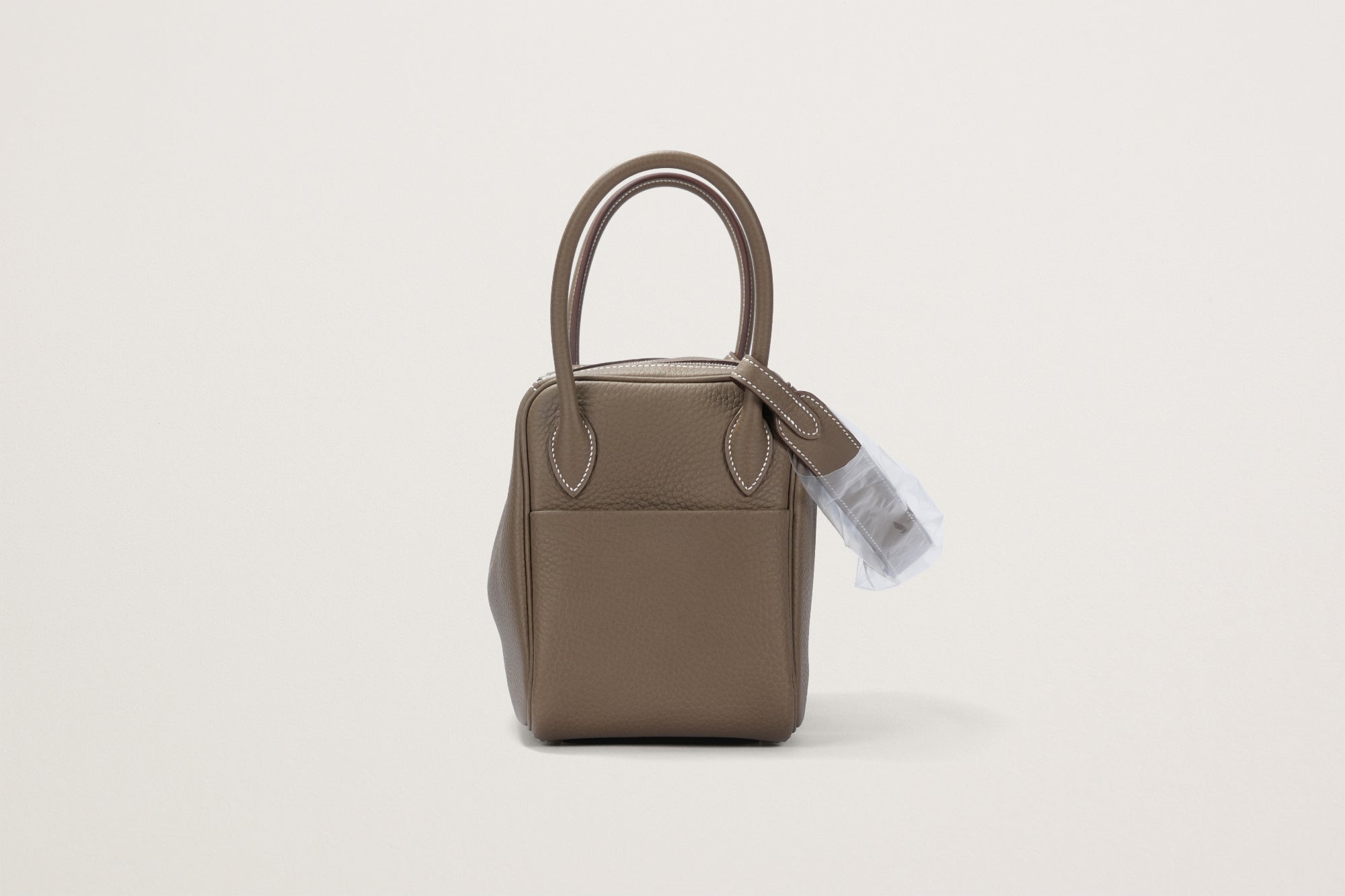 HERMES リンディ26 エトゥープ