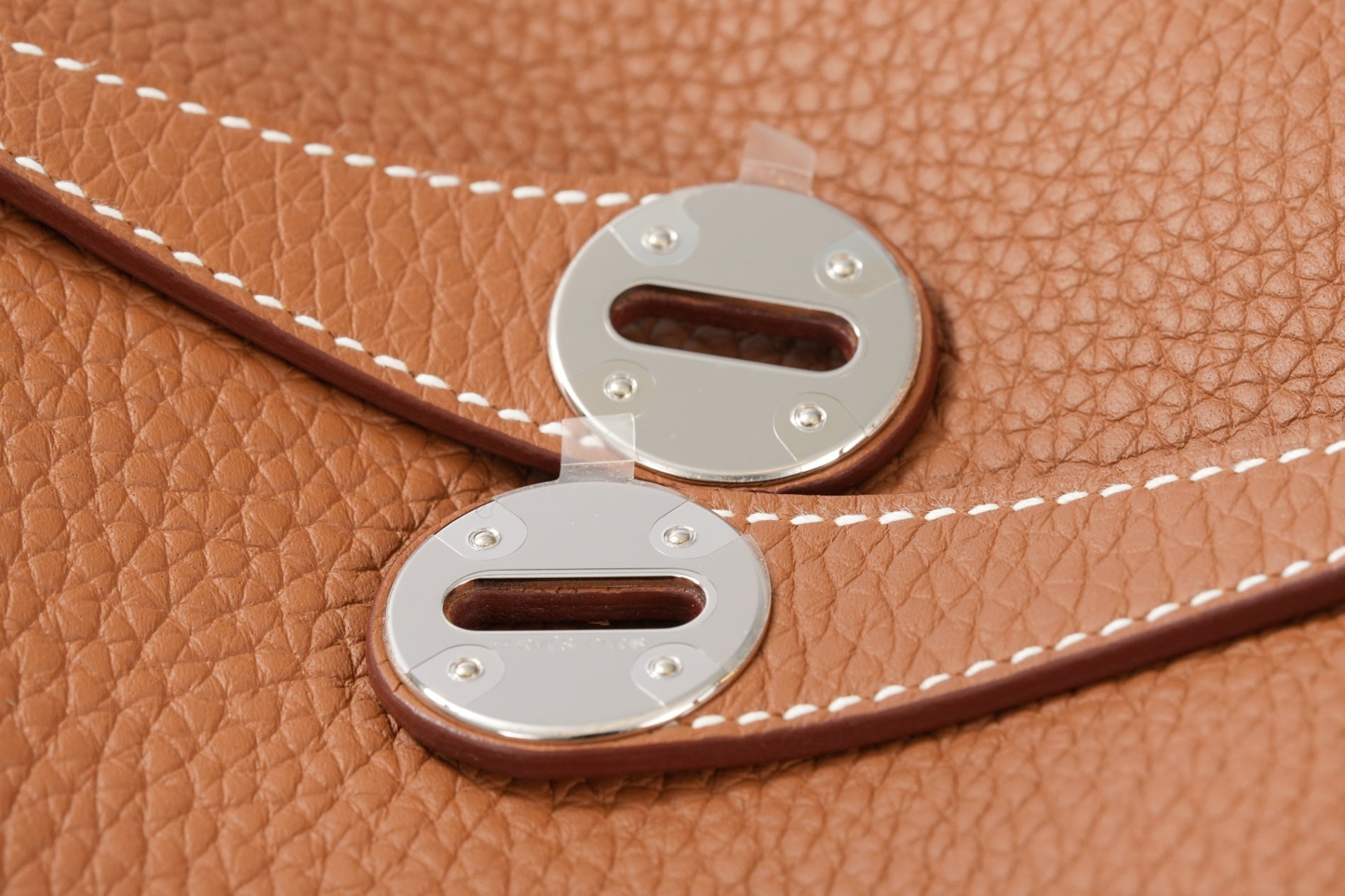 HERMES リンディ26 ゴールド