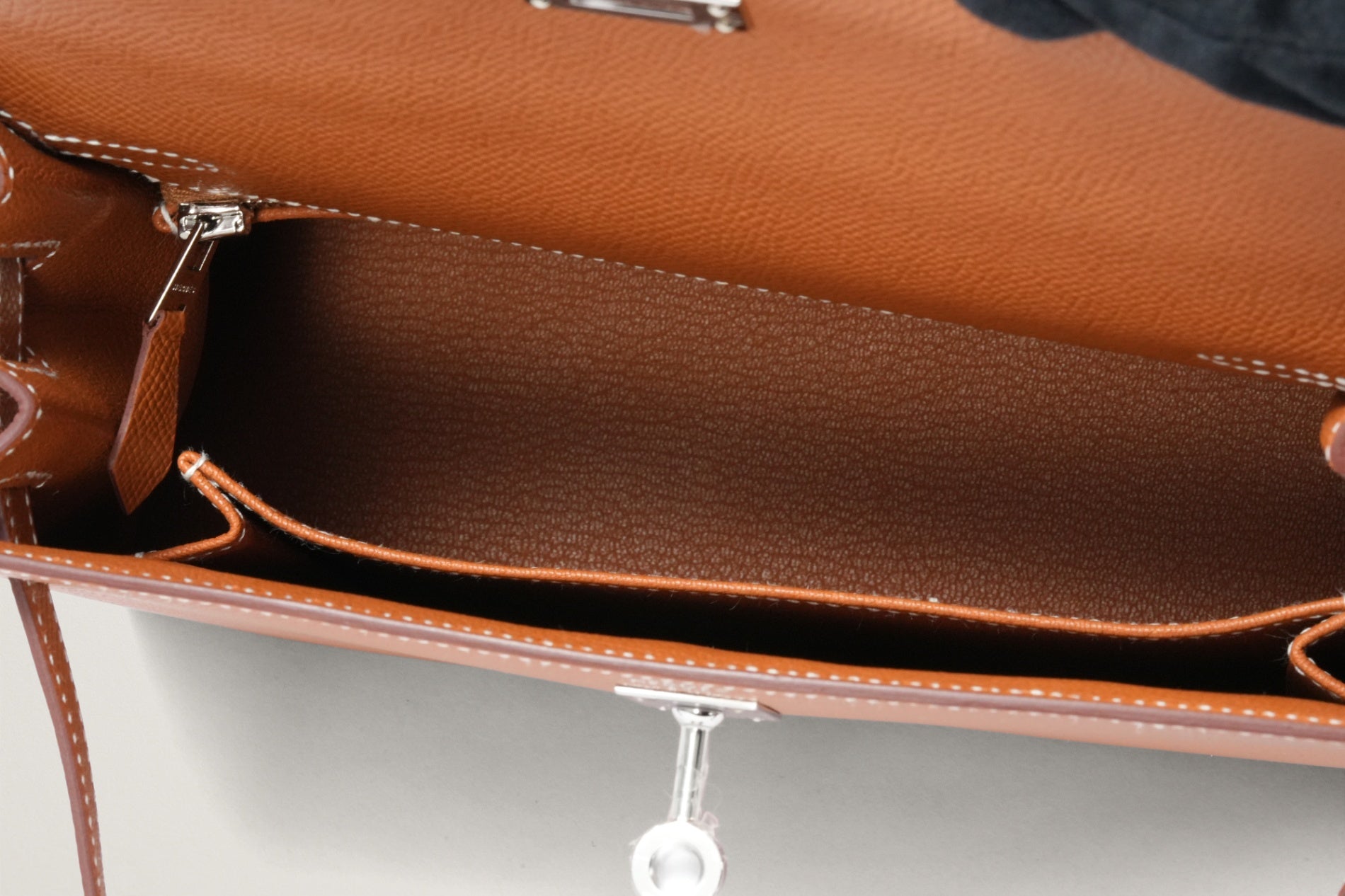 HERMES ケリー25 ゴールド
