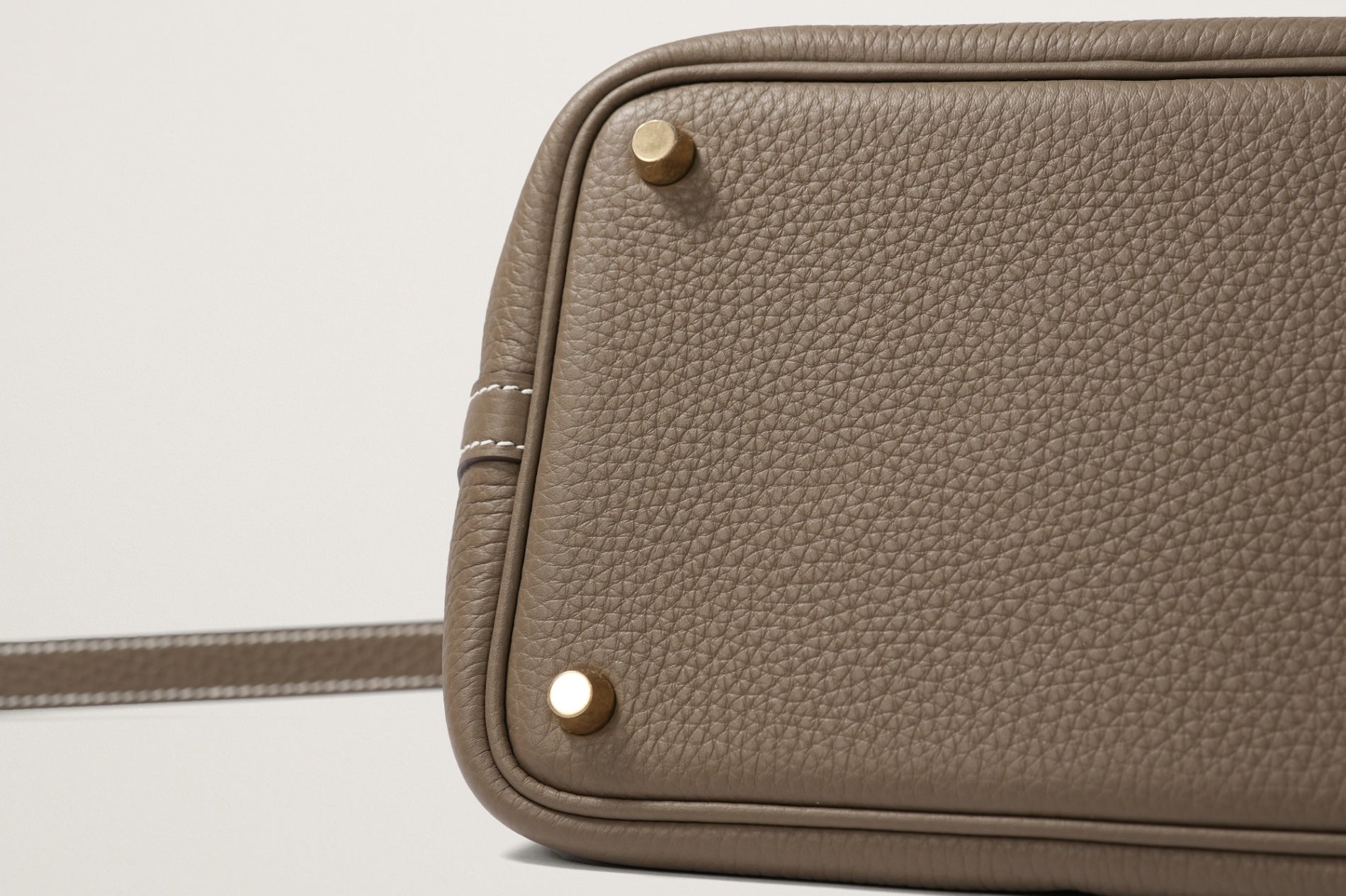 HERMES ピコタンロック18 エトゥープ