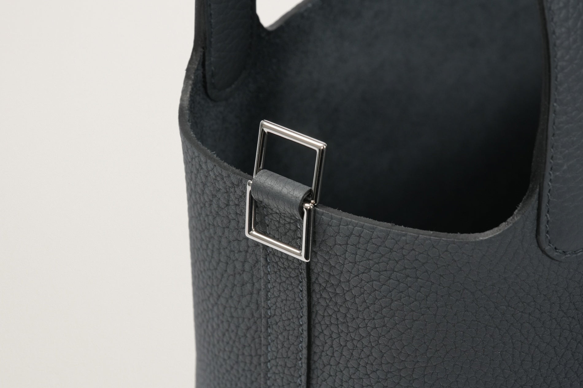 HERMES ピコタンロック18 グリミスティ