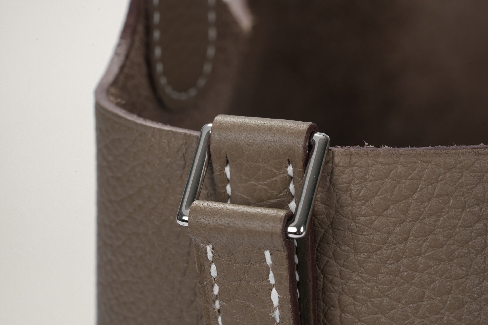 HERMES ピコタンロック18 エトゥープ